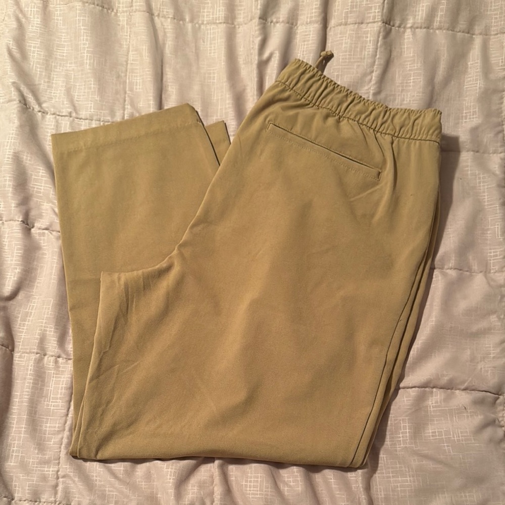 Women’s Old Navy Tan/gold Billie Casual Pants